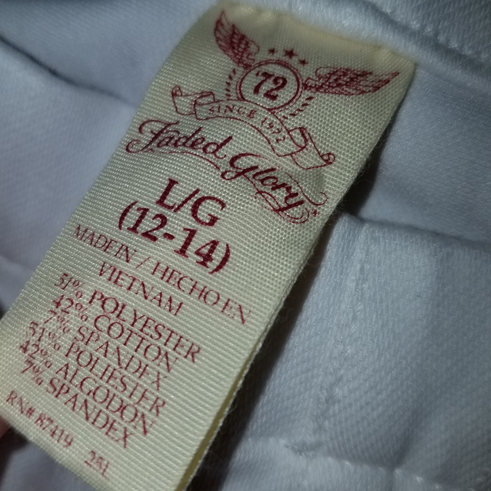 Capris - Picture 3 of 3